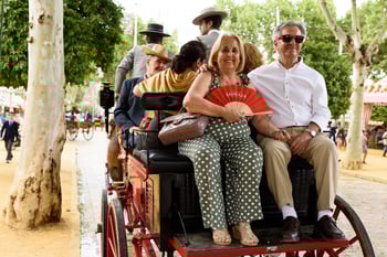 Visitantes de la feria de abril