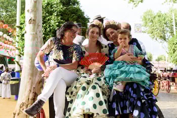 Visitantes de la feria de abril